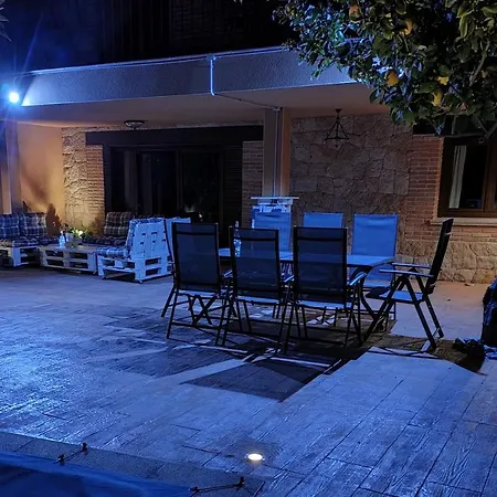 Casa Entre Rosales Casa de Férias